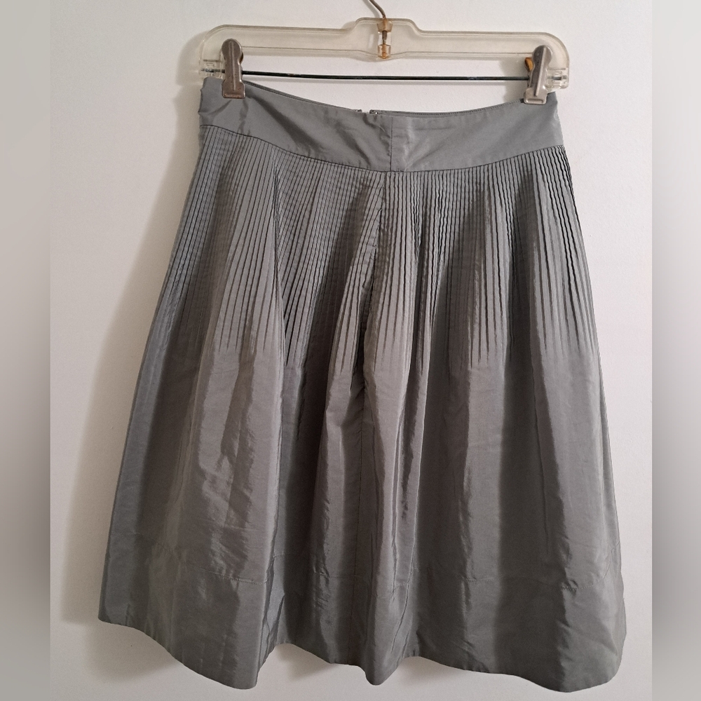 Banana Republic Gray Skirt.